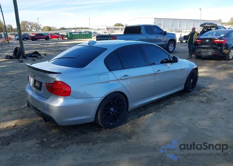 2011 BMW 335I z USA, uszkodzony, nr VIN WBAPM5C51BE435569